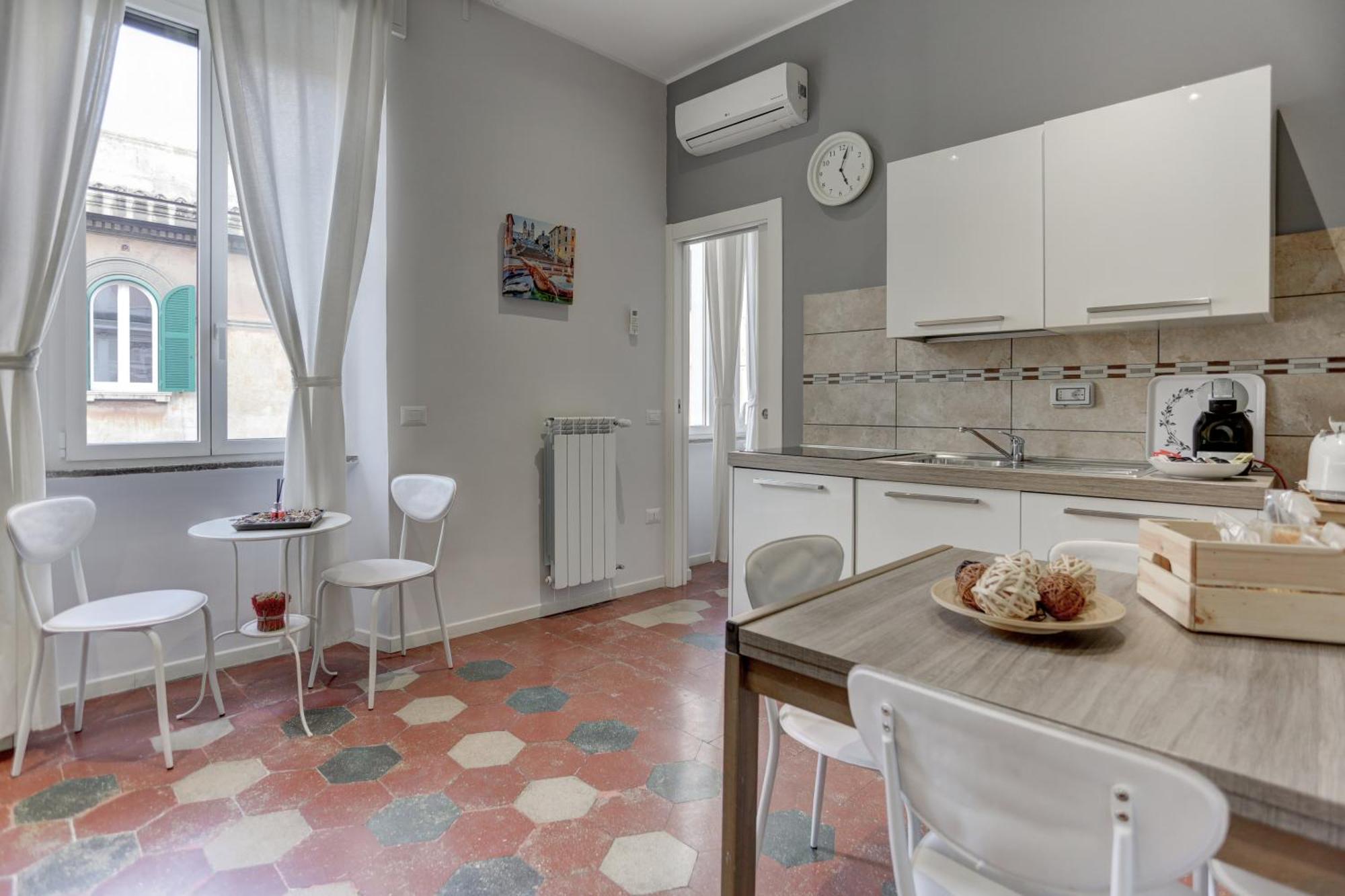 Appartamento Santi Quattro - Colosseo Rome Bagian luar foto